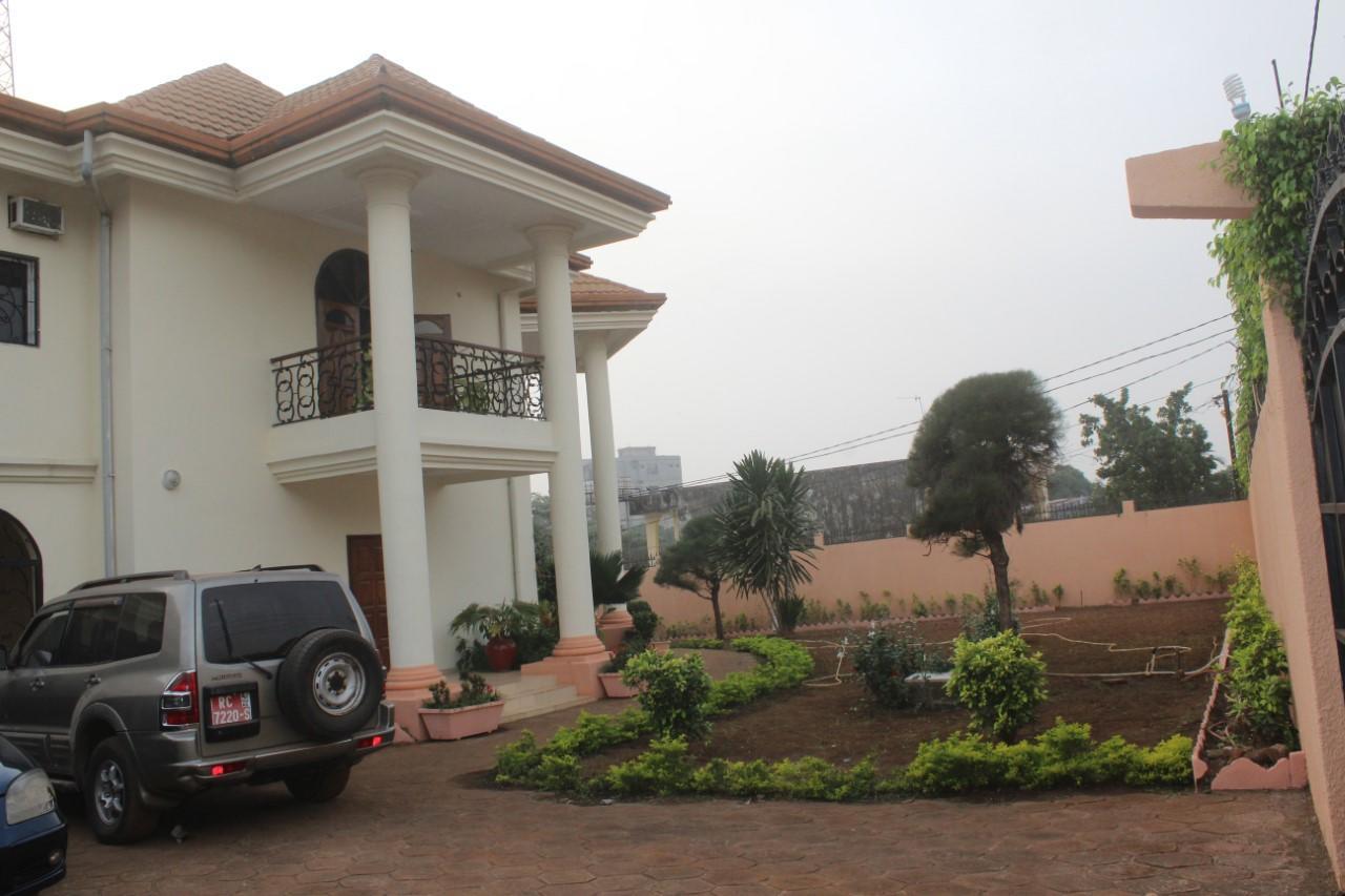 Kipe Conakry Exterior photo